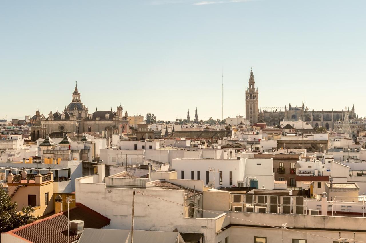 Avanti La Campana, Con Un Balcon Que Te Enamorara Del Ambiente De Sevilla Exterior foto